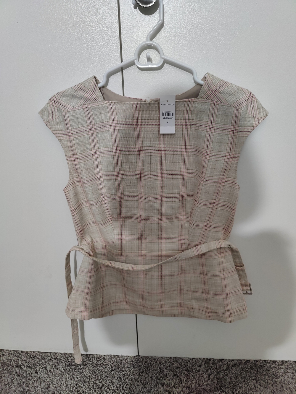 Ann Taylor Belted Envelope Boatneck Top In Plaid - Size 2 NWT